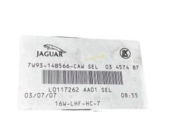 Jaguar XJ X350 Istuimen säädön kytkin 7W9314B566CAW