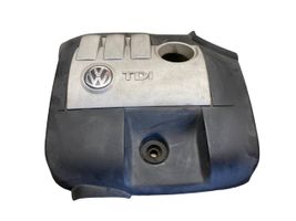 Volkswagen Polo Variklio dangtis (apdaila) 045103925AF