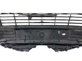 Toyota Yaris Grille calandre supérieure de pare-chocs avant 531020D030