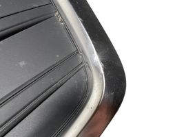 Audi Q5 SQ5 Maskownica / Grill / Atrapa górna chłodnicy 80A853651