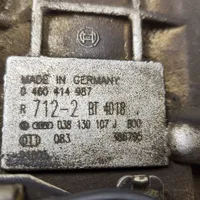 Volkswagen PASSAT B5 Polttoaineen ruiskutuksen suurpainepumppu 038130107J