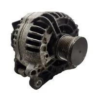 Volkswagen PASSAT B6 Generatore/alternatore 03C903023A