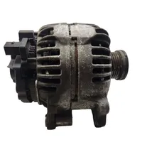 Volkswagen PASSAT B6 Generatore/alternatore 03C903023A