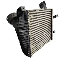 Volkswagen Touareg II Radiatore intercooler 7L6145803D