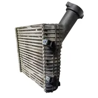 Volkswagen Touareg II Radiatore intercooler 7L6145803D