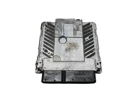 Volkswagen Golf V Sterownik / Moduł ECU 03G906018FC