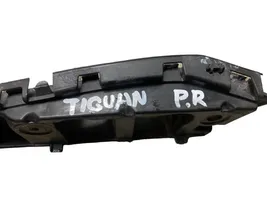 Volkswagen Tiguan Uchwyt / Mocowanie błotnika przedniego 5N0807184