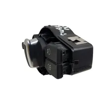 Volkswagen Touareg II Light switch 7P6941431D