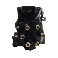 Audi A6 S6 C5 4B Fuel injection high pressure pump 047050603