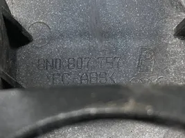 Audi TT Mk1 Žibintų apiplovimo purkštukų dangtelis 8N0807757