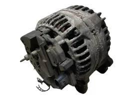 Volkswagen PASSAT B5.5 Generatore/alternatore 028903029B