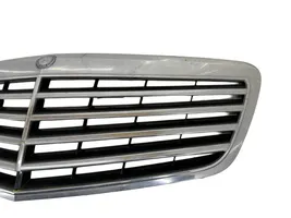 Mercedes-Benz S W221 Griglia superiore del radiatore paraurti anteriore A2218800683