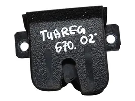 Volkswagen Touareg I Blocco/chiusura/serratura del portellone posteriore/bagagliaio 7L6827505