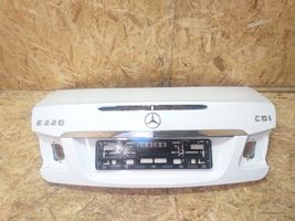 Mercedes-Benz E C207 W207 Portellone posteriore/bagagliaio 