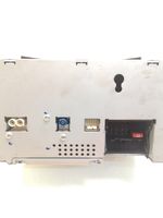 Mercedes-Benz E W212 Radio / CD/DVD atskaņotājs / navigācija A2129003908