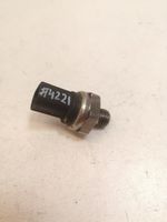 Mercedes-Benz E W211 Sensore di pressione del carburante A0041539828