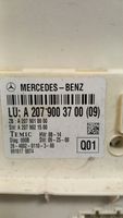 Mercedes-Benz E C207 W207 Ikkunan ohjauksen rele A2079003700