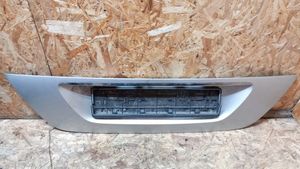 Mercedes-Benz E W211 Rivestimento portellone A2117500237