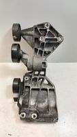 Mercedes-Benz A W169 Napinacz paska wielorowkowego / Alternatora A6402021040