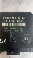 Mercedes-Benz C W203 Centralina/modulo portiere A2038202285