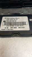 Mercedes-Benz C W203 Module de fusibles A2095450201