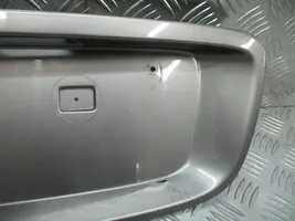 Nissan Primera Spoiler tylnej szyby klapy bagażnika 