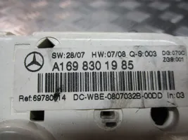 Mercedes-Benz A W169 Sisätuulettimen ohjauskytkin A1698301985