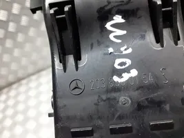 Mercedes-Benz C W203 Lango oro grotelės 2038300154