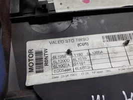 Seat Ibiza III (6L) Vassoio scatola della batteria 6Q0915129