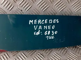 Mercedes-Benz Vaneo W414 Becquet de lunette arrière 