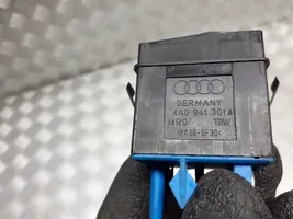 Audi A6 S6 C6 4F Relè luci 4A0941301A