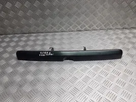 Opel Astra G Becquet de lunette arrière 90559239