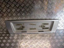 Seat Alhambra (Mk1) Spoiler tylnej szyby klapy bagażnika 