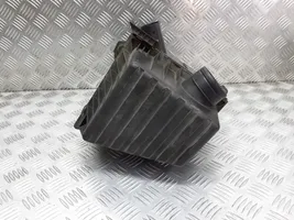 Volkswagen Fox Scatola del filtro dell’aria 5Z0000183B