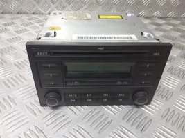 Volkswagen Fox Panel / Radioodtwarzacz CD/DVD/GPS 5Z0035152A