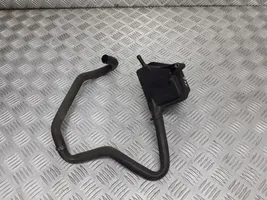 Seat Cordoba (6K) Zbiornik płynu wspomagania układu kierowniczego 1J0422371C