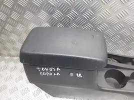 Toyota Corolla E120 E130 Podłokietnik tunelu środkowego 58901-02110