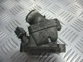 Volvo S60 Boîtier de thermostat 