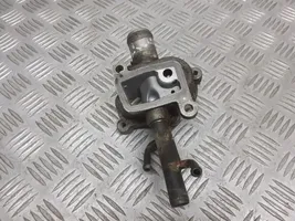 Nissan Primera Boîtier de thermostat 