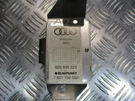 Audi A2 Antenos stiprintuvas 8Z0035223