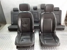 Chevrolet Captiva Seat set 