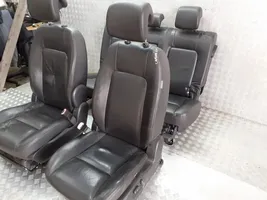 Chevrolet Captiva Seat set 