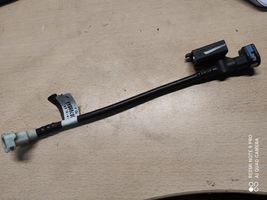 Chrysler 200 Tuyau d'alimentation conduite de carburant 68087985AA