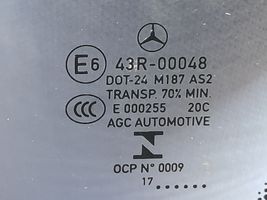 Mercedes-Benz CLA C117 X117 W117 Fenêtre latérale avant / vitre triangulaire A1176700212