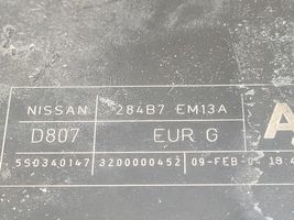 Nissan Tiida C11 Saugiklių blokas 284B7EM13A