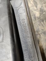 Citroen DS7 Crossback Rear bumper mounting bracket 9816048480