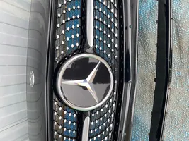 Mercedes-Benz CLA C118 X118 Etupuskurin ylempi jäähdytinsäleikkö A118