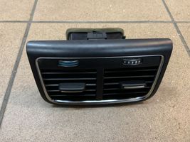 Audi A5 8T 8F Takaosan ilmakanavan tuuletussuuttimen ritilä 8K0819203