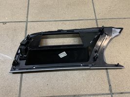 Audi A5 8T 8F Kita panelės detalė 8T1857186G