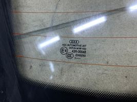 Audi A3 S3 8V Aizmugurējais stikls 8V5845501E